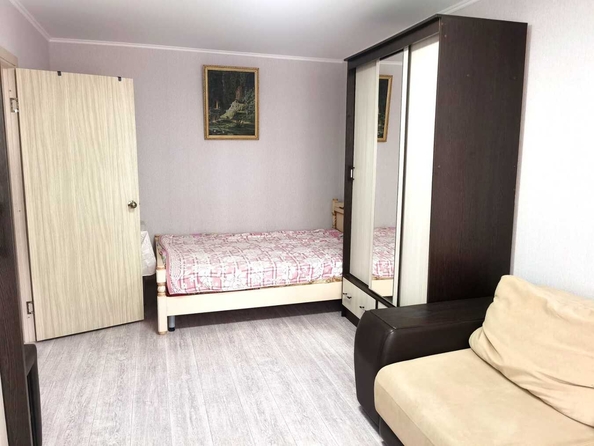 
   Продам 1-комнатную, 38 м², Адмирала Пустошкина ул, 22к3

. Фото 8.