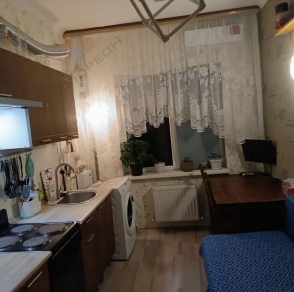 
   Продам 1-комнатную, 37.6 м², Братьев Игнатовых ул, 52/1

. Фото 3.