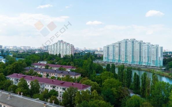 
   Продам 2-комнатную, 68 м², Ставропольская ул, 163/1

. Фото 19.