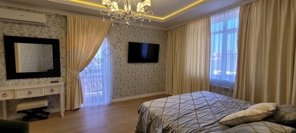 
   Продам дом, 370 м², Краснодар

. Фото 17.