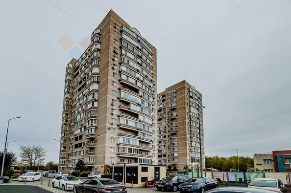 
   Продам 2-комнатную, 52.3 м², Круговая ул, 4Вк3

. Фото 1.