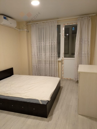 
   Продам 1-комнатную, 38.9 м², Агрохимическая ул, 136/1

. Фото 2.