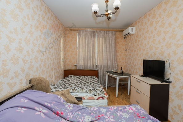 
   Продам 1-комнатную, 35.2 м², 40-летия Победы ул, 113

. Фото 2.