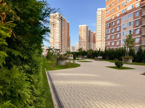 
   Продам 1-комнатную, 35 м², Западный Обход ул, 39/2

. Фото 19.