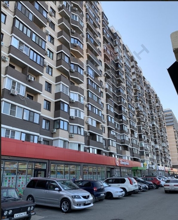 
   Продам 1-комнатную, 32.9 м², Евгении Жигуленко ул, 9

. Фото 7.