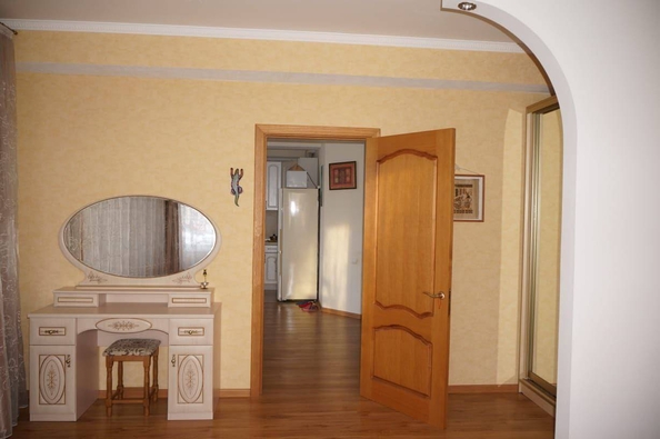 
   Продам 2-комнатную, 65 м², Авиационная (Адлерский р-н) ул, 19А

. Фото 13.