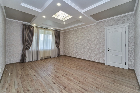 
   Продам дом, 263 м², Краснодар

. Фото 6.