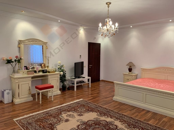 
   Продам дом, 392.5 м², Краснодар

. Фото 7.