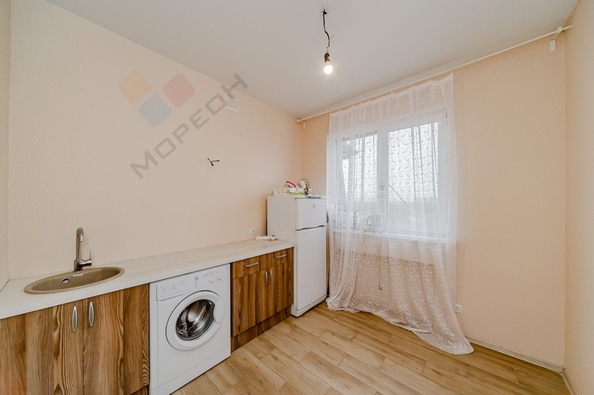 
   Продам 1-комнатную, 31.9 м², Симиренко ул, 11

. Фото 7.