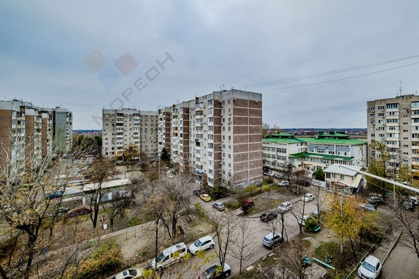 
   Продам 1-комнатную, 38.3 м², 70-летия Октября ул, 26

. Фото 18.