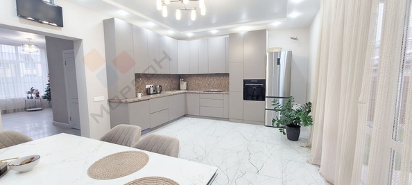 
   Продам дом, 151 м², Краснодар

. Фото 1.