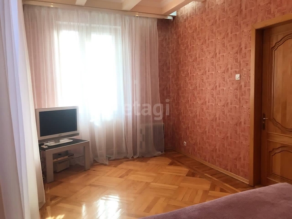 
   Продам дом, 561.8 м², Краснодар

. Фото 22.