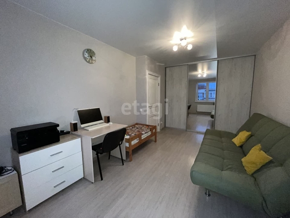 
   Продам 1-комнатную, 32.7 м², Западный Обход ул, 38/1/2

. Фото 8.