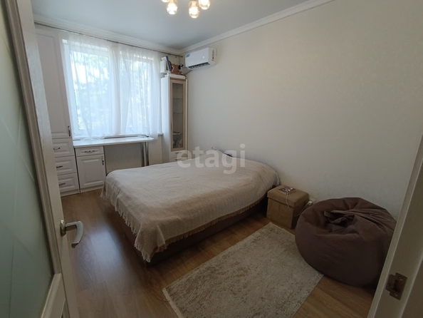 
   Продам 1-комнатную, 29.9 м², Западный Обход ул, 42/4  2

. Фото 5.