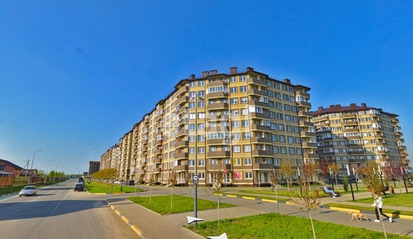 
   Продам 1-комнатную, 37 м², Позднякова ул, 2

. Фото 4.