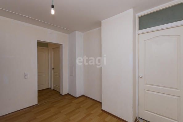 
   Продам 2-комнатную, 56.4 м², Черкасская ул, 58

. Фото 15.