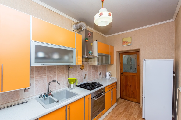 
   Продам 3-комнатную, 59.8 м², Клиническая ул, 14

. Фото 12.