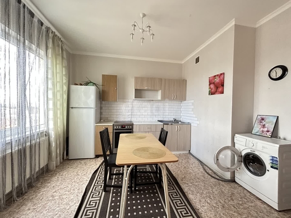 
   Продам 2-комнатную, 61.4 м², Харьковская ул, 77/1

. Фото 1.