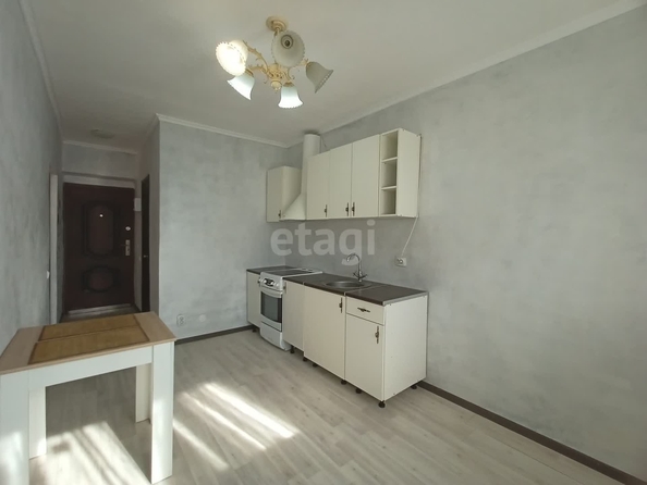 
   Продам 1-комнатную, 32.9 м², Сергиевская ул, 10/1  1

. Фото 3.