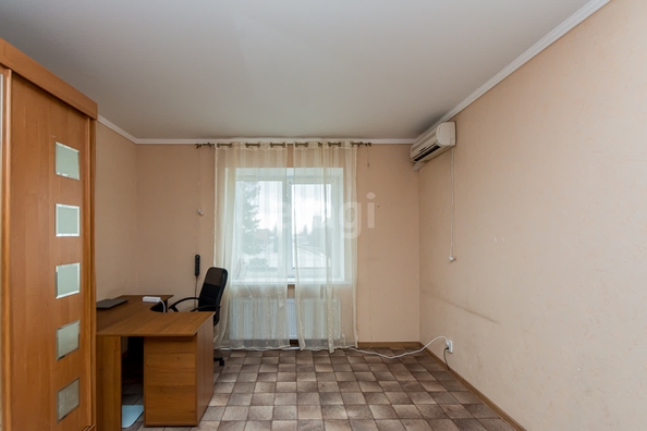 
   Продам 1-комнатную, 40 м², Кирилла Россинского ул, 69

. Фото 1.