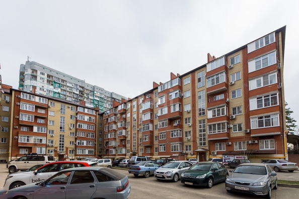 
   Продам 1-комнатную, 40 м², Кирилла Россинского ул, 69

. Фото 19.