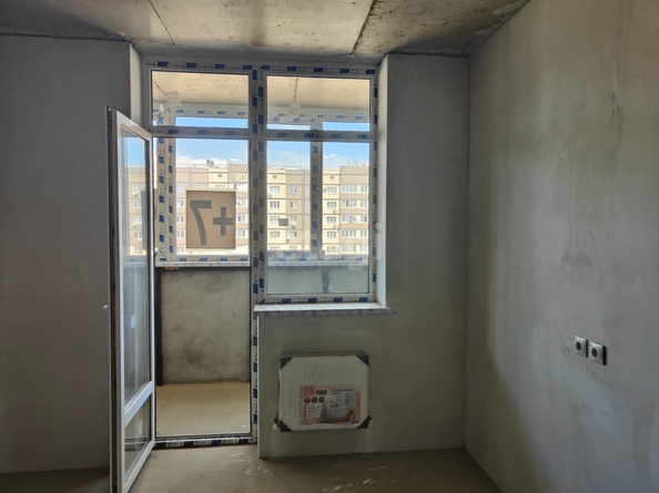 
   Продам 2-комнатную, 65.9 м², Стахановская ул, 1/5/5

. Фото 3.