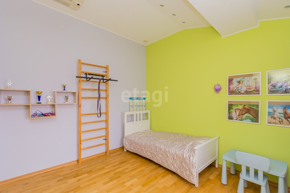 
   Продам 3-комнатную, 177.5 м², Черкасская ул, 79

. Фото 10.