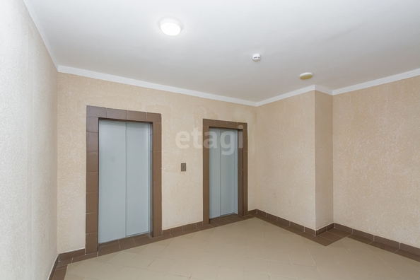 
   Продам 1-комнатную, 35.7 м², Адмиралтейский б-р, 3/1

. Фото 23.