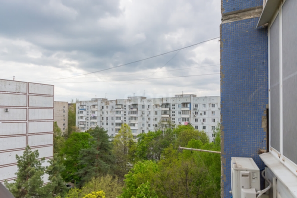 
   Продам 4-комнатную, 78.5 м², Симферопольская ул, 18

. Фото 21.