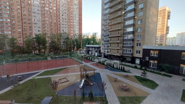 
   Продам 2-комнатную, 63 м², Домбайская ул, 55/6

. Фото 15.