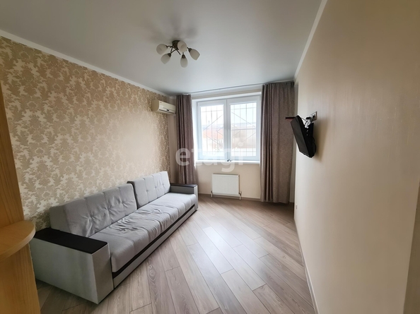 
   Продам 1-комнатную, 35.1 м², Старокубанская ул, 2/4  2

. Фото 3.