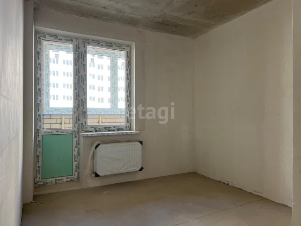 
   Продам 1-комнатную, 35.9 м², Заполярная ул, 39/9

. Фото 2.