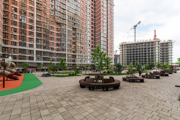 
   Продам 2-комнатную, 50.4 м², Новороссийская ул, 90/2  2

. Фото 25.