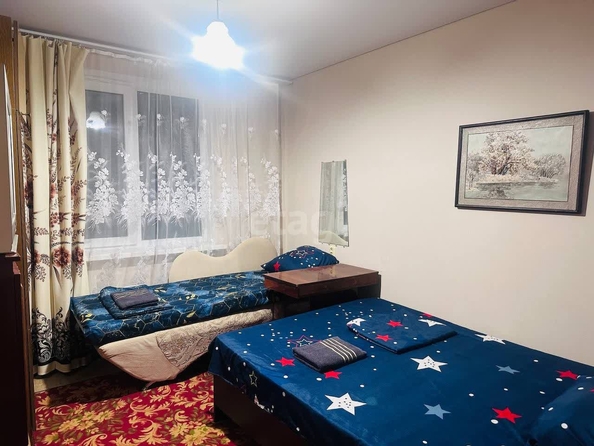 
   Продам 2-комнатную, 48 м², Уральская ул, 200

. Фото 3.