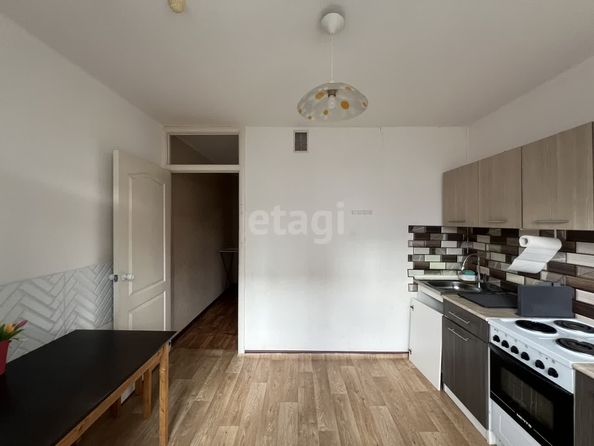 
   Продам 3-комнатную, 84.1 м², Черкасская ул, 72

. Фото 13.