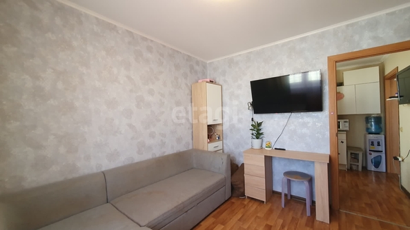 
   Продам 3-комнатную, 54.8 м², Черкасская ул, 135

. Фото 4.