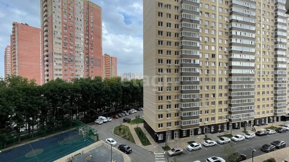 
   Продам 2-комнатную, 65.3 м², Домбайская ул, 55/4

. Фото 11.