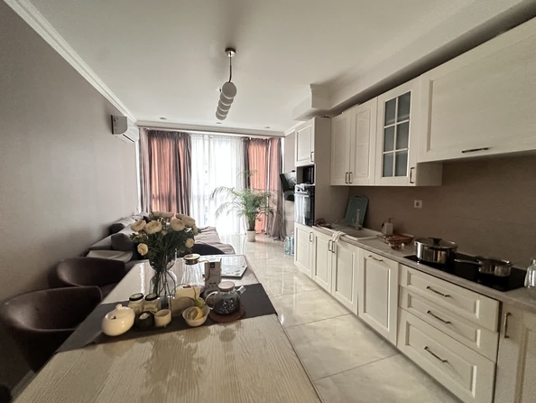 
   Продам 2-комнатную, 70 м², Уральская ул, 75/2

. Фото 2.