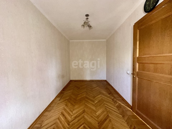 
   Продам 3-комнатную, 54.5 м², Рашпилевская ул, 183

. Фото 7.