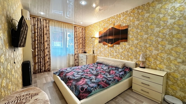 
   Продам 2-комнатную, 60.8 м², Командорская ул, 5/3

. Фото 14.