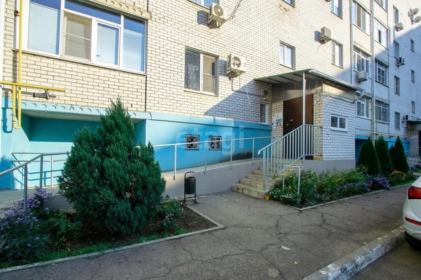 
   Продам 2-комнатную, 50.2 м², Черкасская ул, 105

. Фото 19.