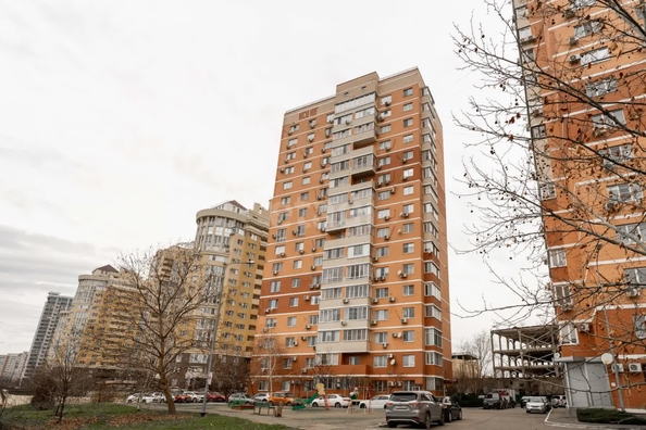 
   Продам 2-комнатную, 74.8 м², Кожевенная ул, 40

. Фото 31.