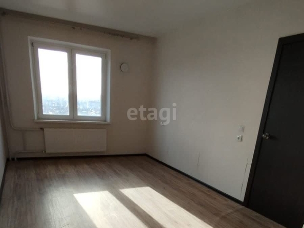 
   Продам 1-комнатную, 35.9 м², Дубравная ул, 15

. Фото 3.