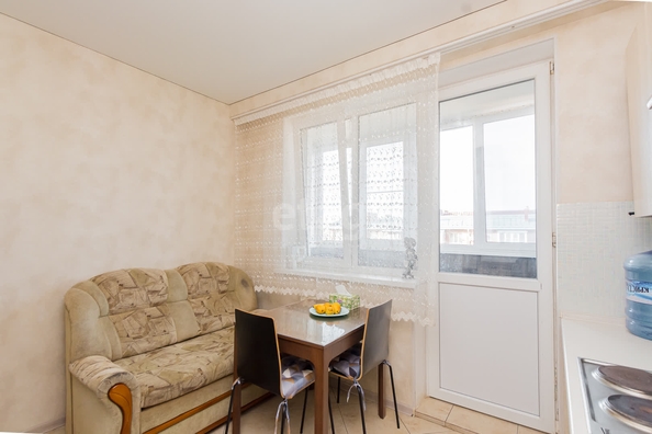 
   Продам 1-комнатную, 38 м², Сергея Есенина ул, 100

. Фото 9.