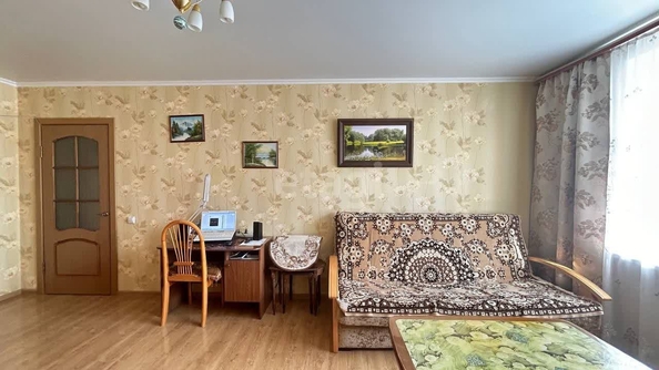 
   Продам 2-комнатную, 64.5 м², Московская ул, 140/Г

. Фото 2.