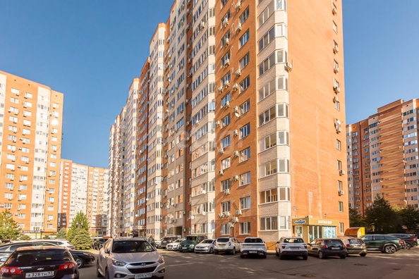 
   Продам 2-комнатную, 64.9 м², Восточно-Кругликовская ул, 28

. Фото 27.