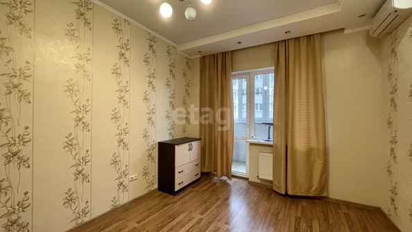 
   Продам 1-комнатную, 37 м², Таманская ул, 159/2

. Фото 1.