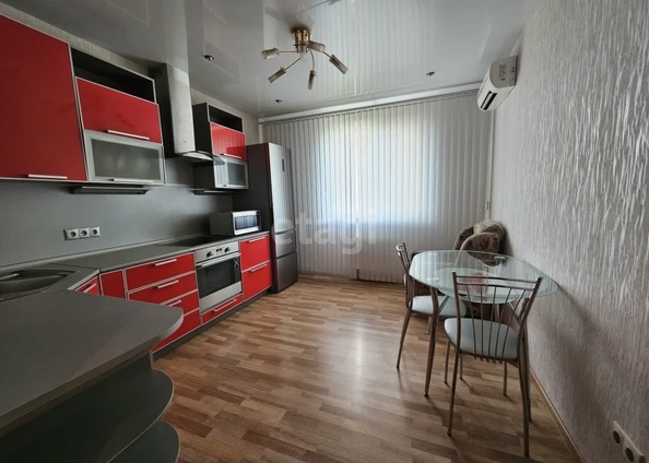 
  Сдам в аренду 2-комнатную квартиру, 68 м², Краснодар

. Фото 2.