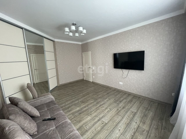 
  Сдам в аренду 1-комнатную квартиру, 47 м², Краснодар

. Фото 4.