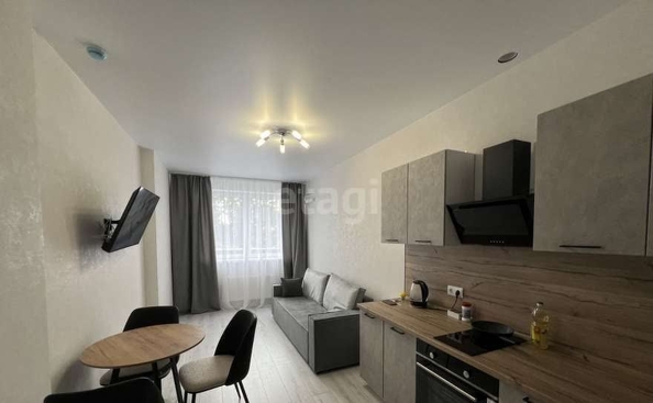 
  Сдам в аренду 1-комнатную квартиру, 41 м², Краснодар

. Фото 1.